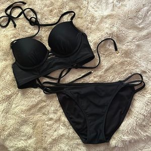 Abercrombie & Fitch women’s swim top size:32 B and bottom size:S